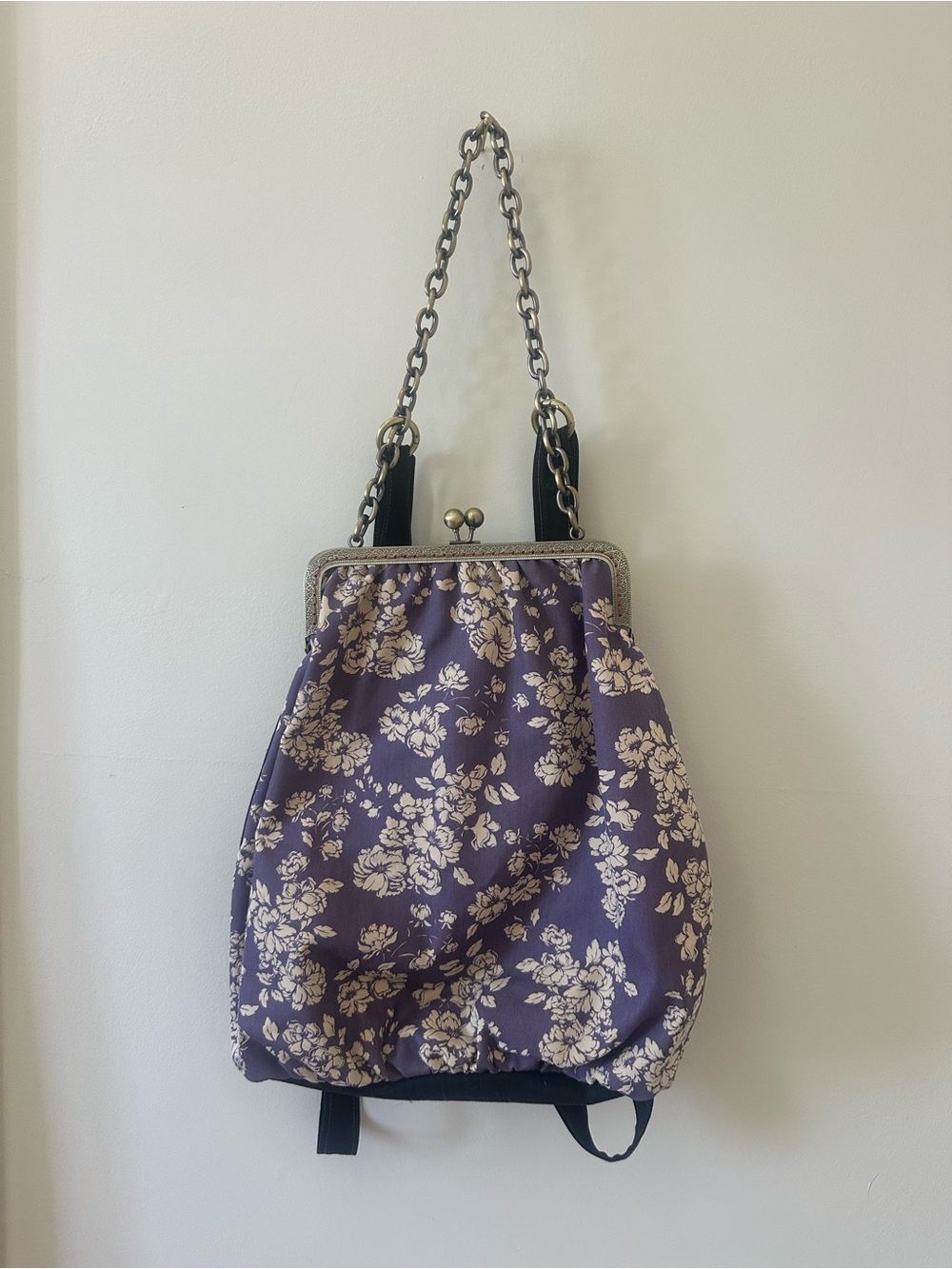 Dafne Floral Kiss-Lock Convertible Shoulder Bag